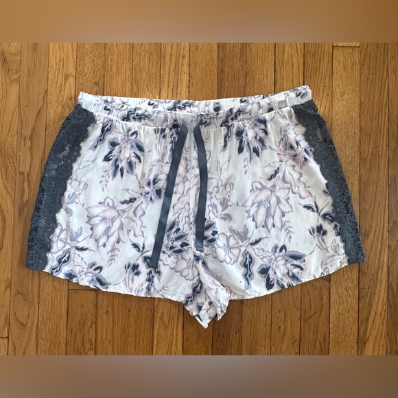 Cacique Other - Cacique Sleepwear Woven Eyelash Lace-Trim Sleep Short. Size 18